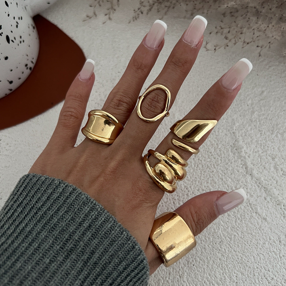 Anillo abierto geométrico irregular - Estilo moderno