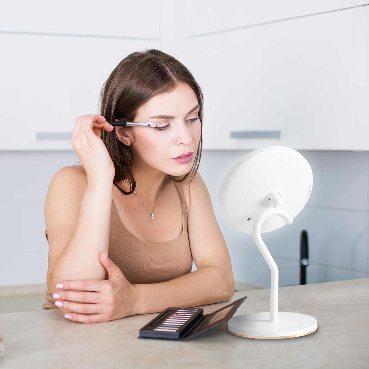 Miroir Maquillage Lumineux Grossissant 5X LED Rechargeable