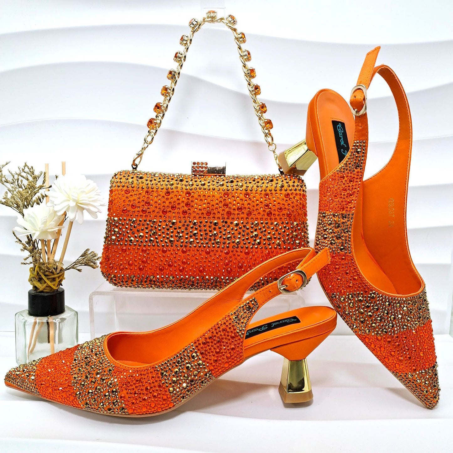 Conjunto de zapatos y bolso de mujer con diamantes de imitación a rayas - Tacones altos para banquete