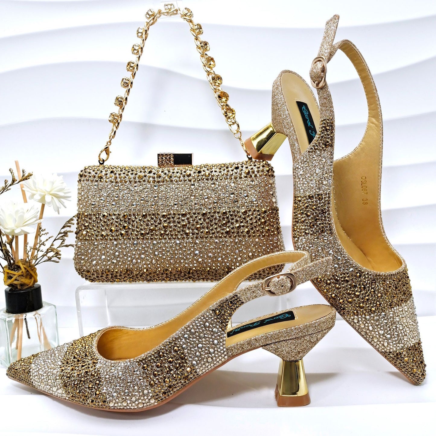 Conjunto de zapatos y bolso de mujer con diamantes de imitación a rayas - Tacones altos para banquete