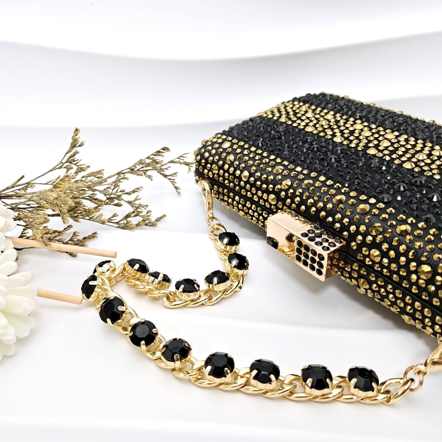 Conjunto de zapatos y bolso de mujer con diamantes de imitación a rayas - Tacones altos para banquete