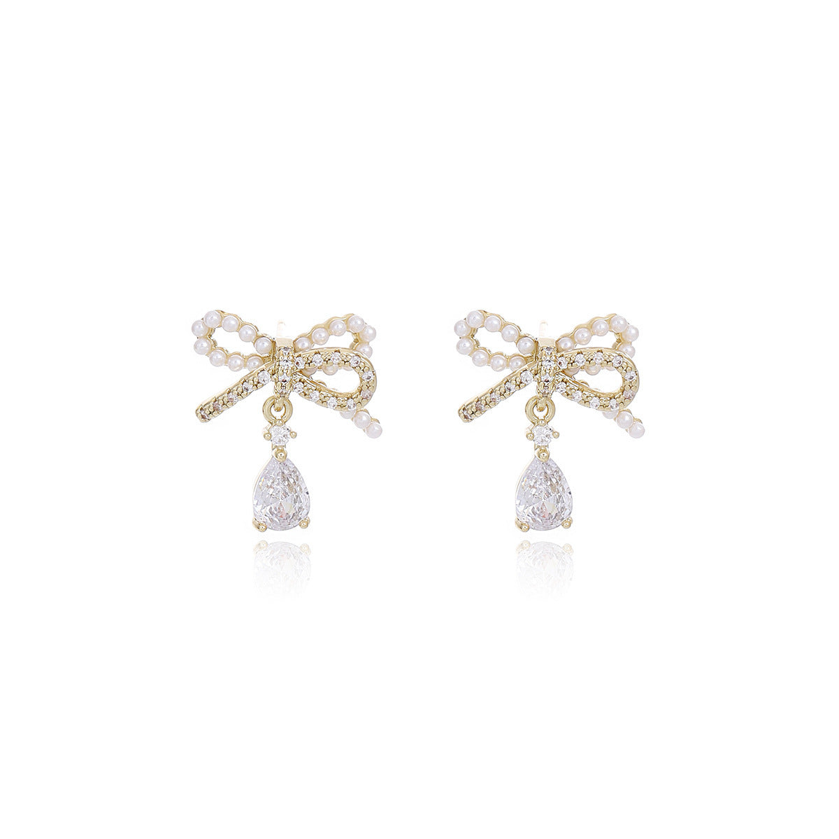 Women's Geometric Alloy Earrings - Elegant Knot Diamond