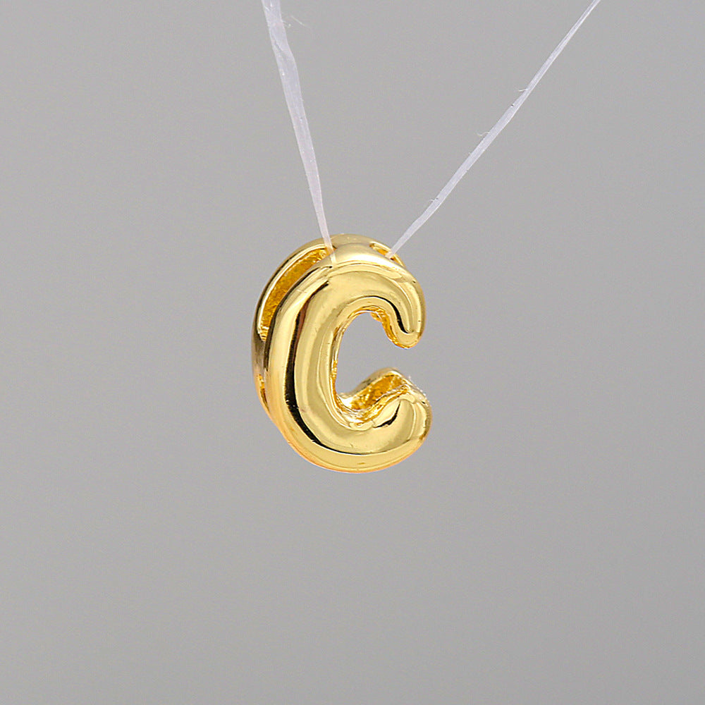 Collar con el alfabeto de acero inoxidable de 8 g: 26 letras personalizables