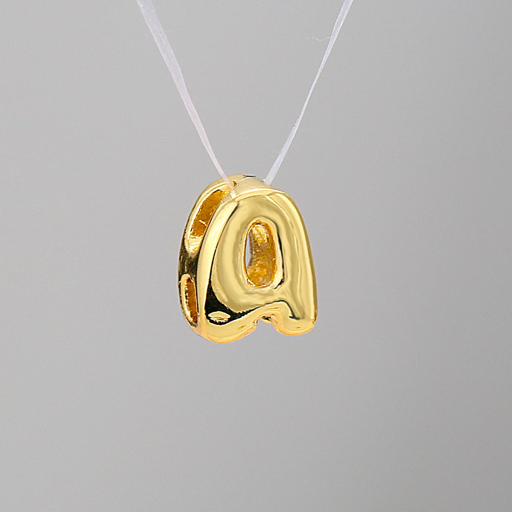 Collar con el alfabeto de acero inoxidable de 8 g: 26 letras personalizables