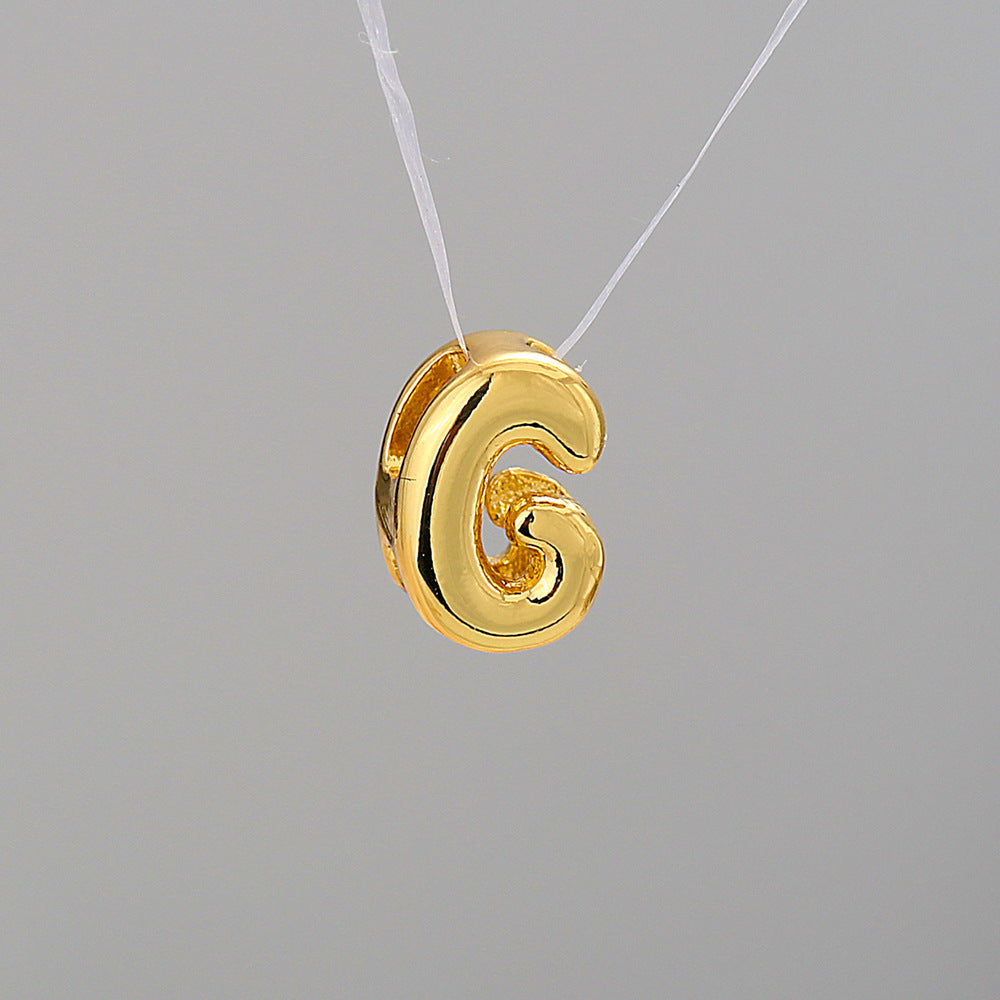 Collar con el alfabeto de acero inoxidable de 8 g: 26 letras personalizables
